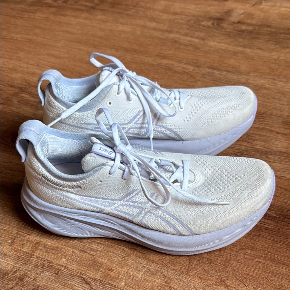 ASICS Sneakers Gel- Nimbus 26 size 10
